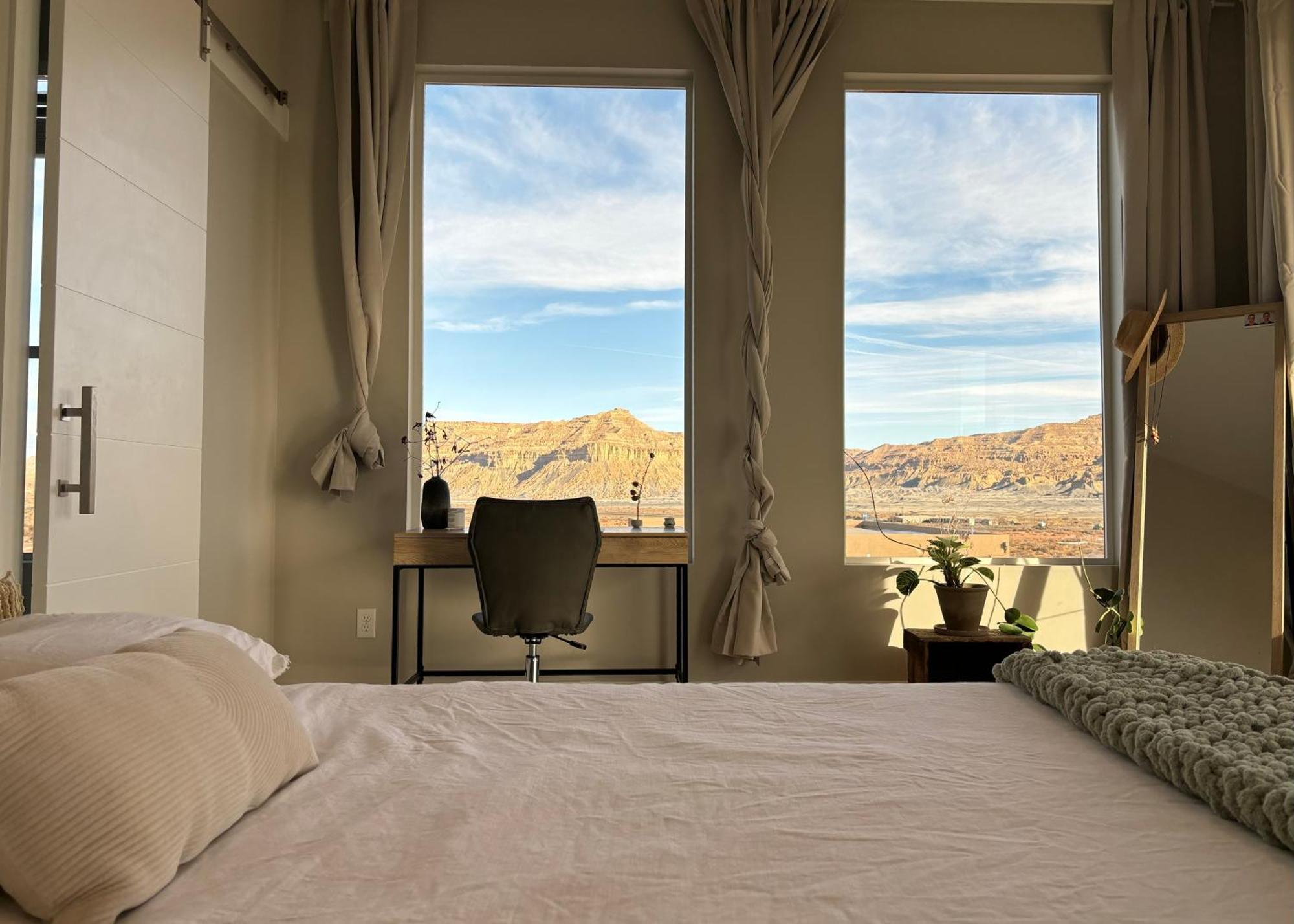 Calming Canyon Sanctuary With Grand Mesa Views Big Water Exterior photo